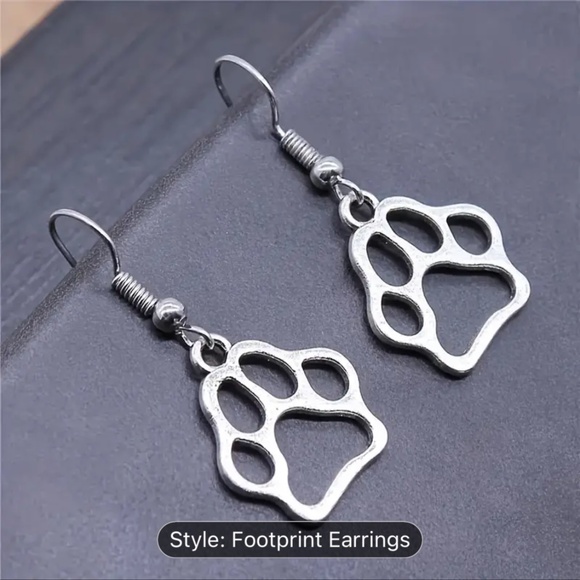 🐶❤️NWT |•EASILY DISTRACTED BY DOGS•| ❤️🐶 - Picture 10 of 13